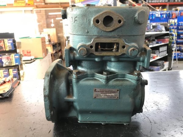 COMPRESSOR TF700 DETROIT O DEG TILT RECONDITIONED BENDIX 101649