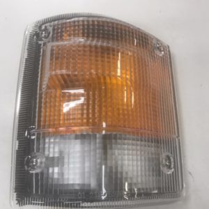 FRONT COMBINATION LAMP R/H 35 40 4600 FORD TRADER 15420.015