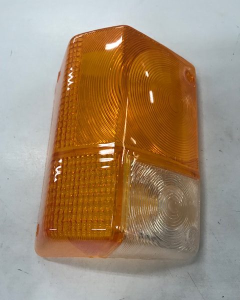 CLEARANCE LAMP FRONT L/H FD FF FG FT GD GS GT HINO 15420.052