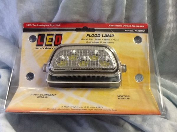 LED FLOOD LAMP 12-24V LED AUTOLAMPS 7150WM