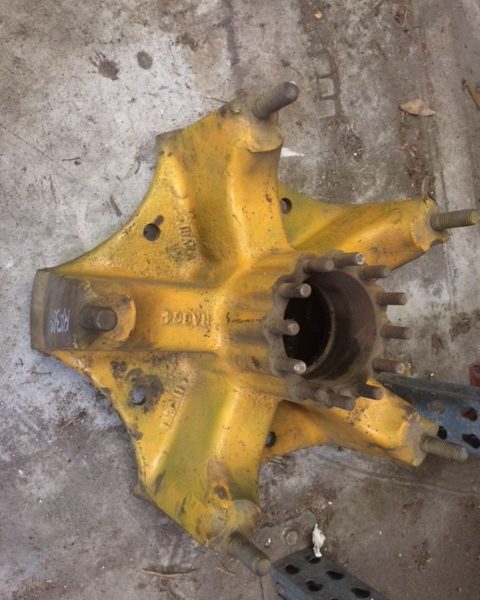 BACKING PLATE BRAKE SPIDER ROCKWELL MERITOR A3211P3604